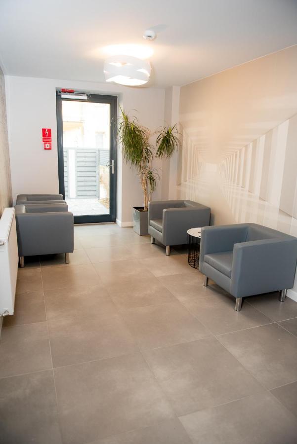 Geris Aparthotel Czestochowa Exterior photo